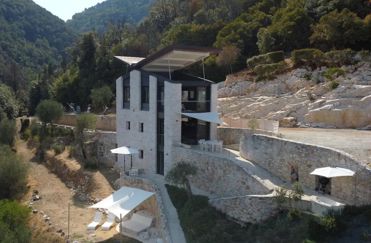 Holiday home Villetta Farfallina 